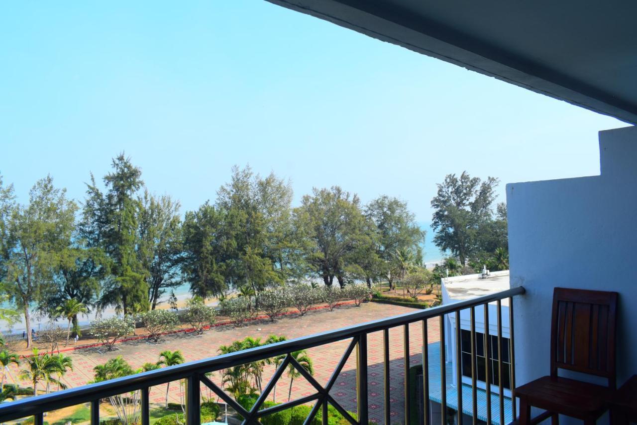Seapine Beach Golf And Resort Hua Hin Ban Khao Takiap Экстерьер фото