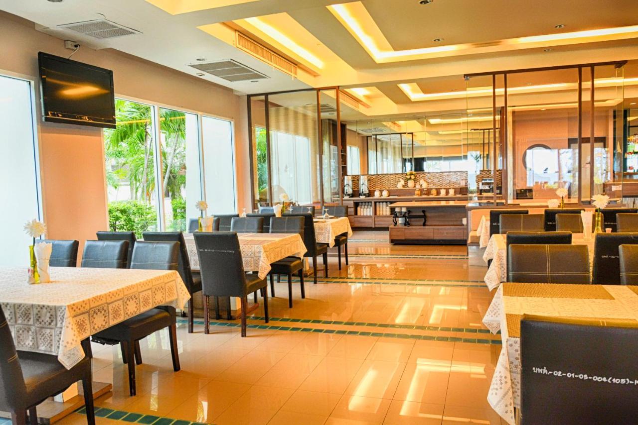 Seapine Beach Golf And Resort Hua Hin Ban Khao Takiap Экстерьер фото